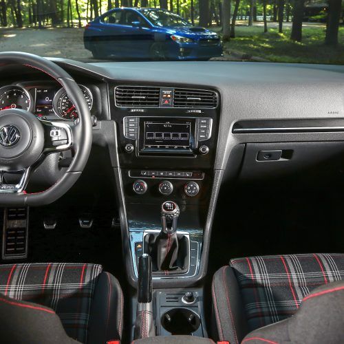 2015 Volkswagen Golf GTI (Photo 47 of 55)
