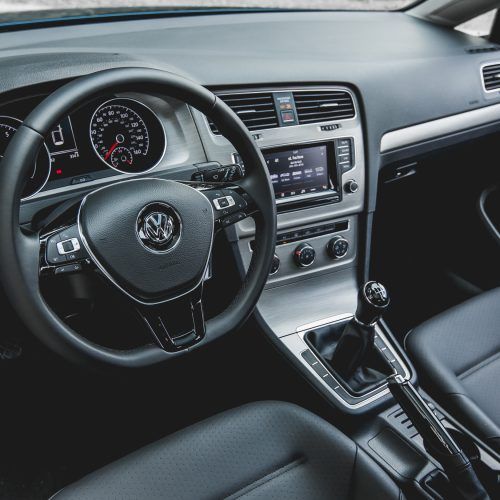 2015 Volkswagen Golf (Photo 4 of 23)