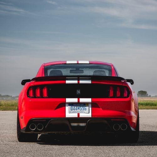 2016 Ford Mustang Shelby GT350 / GT350R (Photo 16 of 47)