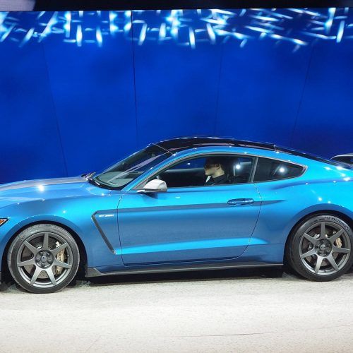 2016 Ford Mustang Shelby GT350 / GT350R (Photo 3 of 47)