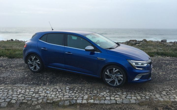 27 Collection of 2016 Renault Megane