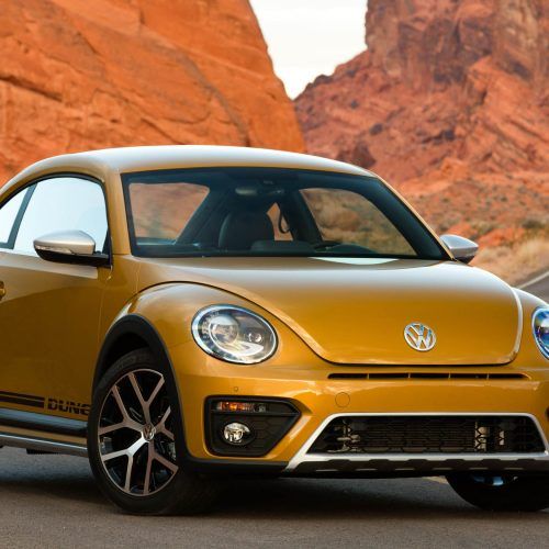 2016 Volkswagen Beetle Dune (Photo 14 of 32)