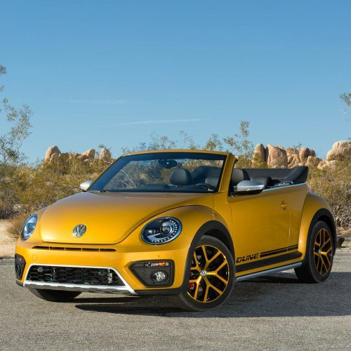 2016 Volkswagen Beetle Dune (Photo 16 of 32)