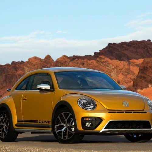 2016 Volkswagen Beetle Dune (Photo 25 of 32)