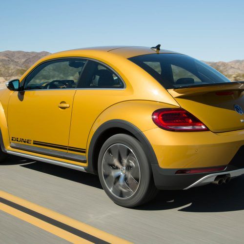 2016 Volkswagen Beetle Dune (Photo 29 of 32)