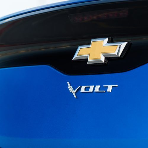 2017 Chevrolet Volt (Photo 11 of 16)