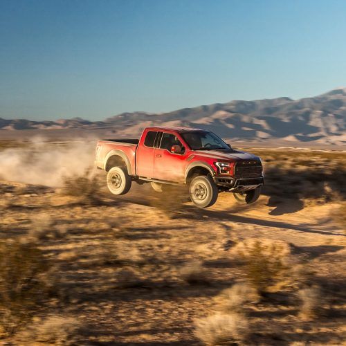 2017 Ford F-150 Raptor (Photo 33 of 47)