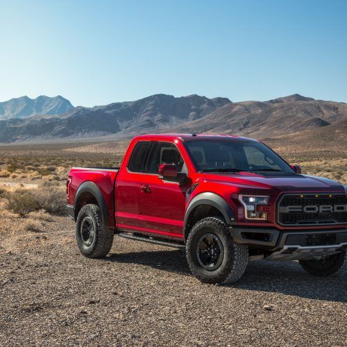 2017 Ford F-150 Raptor (Photo 40 of 47)