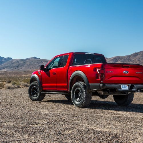 2017 Ford F-150 Raptor (Photo 35 of 47)