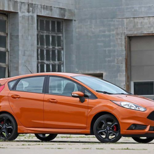 2017 Ford Fiesta ST (Photo 28 of 47)