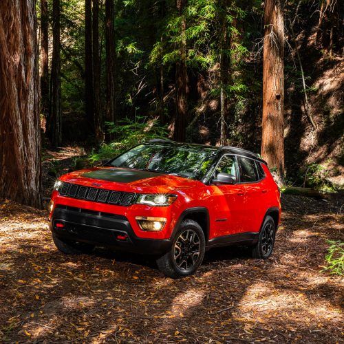 2017 Jeep Compass (Photo 15 of 49)