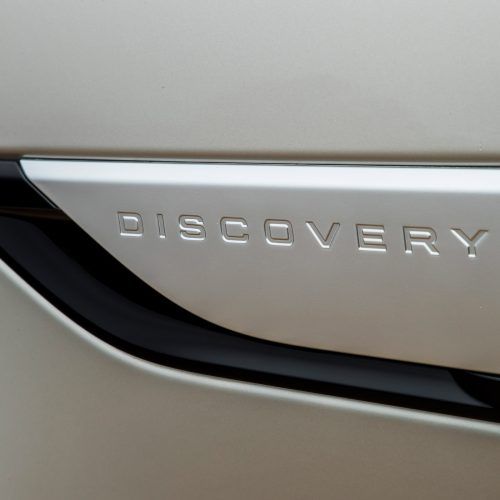 2017 Land Rover Discovery (Photo 15 of 17)