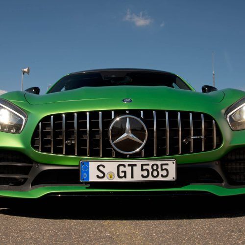 2017 Mercedes-AMG GT R (Photo 16 of 22)