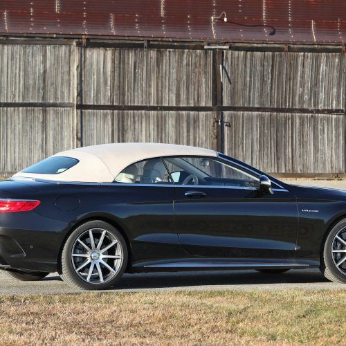2017 Mercedes-AMG S63 Cabriolet (Photo 33 of 38)
