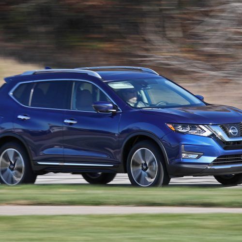 2017 Nissan Rogue (Photo 3 of 37)