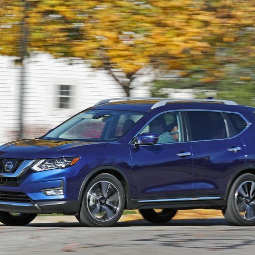 2017 Nissan Rogue (Photo 4 of 37)