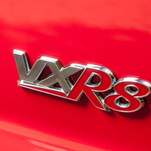2017 Vauxhall VXR8 Maloo (Photo 11 of 26)