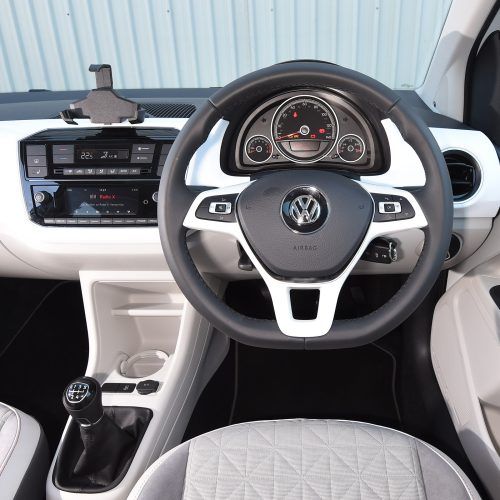 2017 Volkswagen Up (Photo 2 of 15)