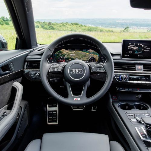 2018 Audi S4 (Photo 11 of 17)