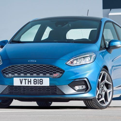 2018 Ford Fiesta ST (Photo 8 of 51)