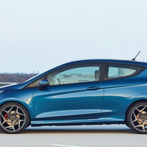 2018 Ford Fiesta ST (Photo 10 of 51)
