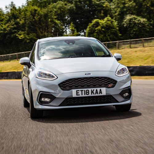 2018 Ford Fiesta ST (Photo 41 of 51)