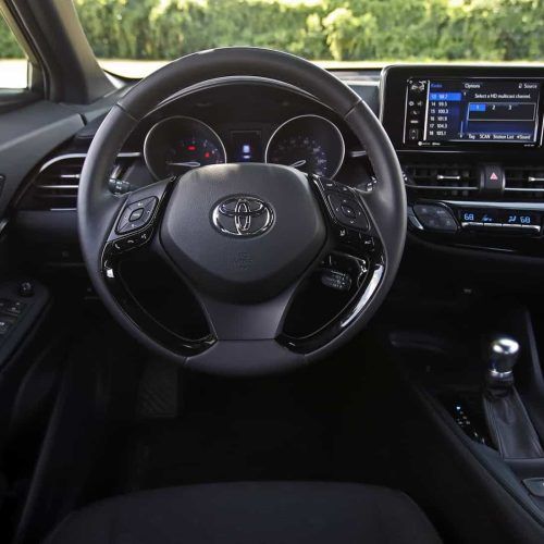 2018 Toyota C-HR XLE Premium (Photo 29 of 52)