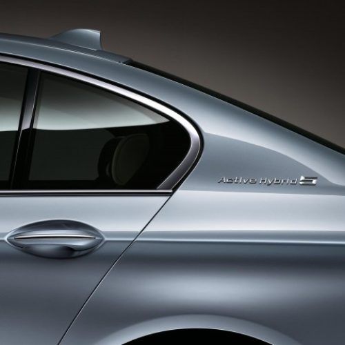 2012 new BMW ActiveHybrid 5 (Photo 7 of 9)