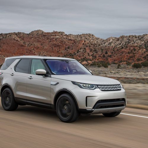2017 Land Rover Discovery (Photo 4 of 17)