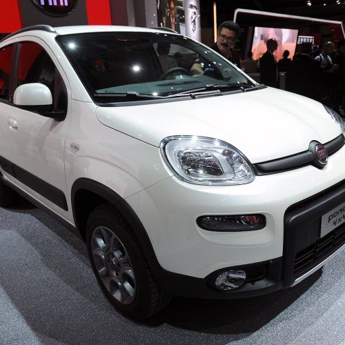 2013 Fiat Panda 4x4 at Paris Motor Show (Photo 2 of 4)