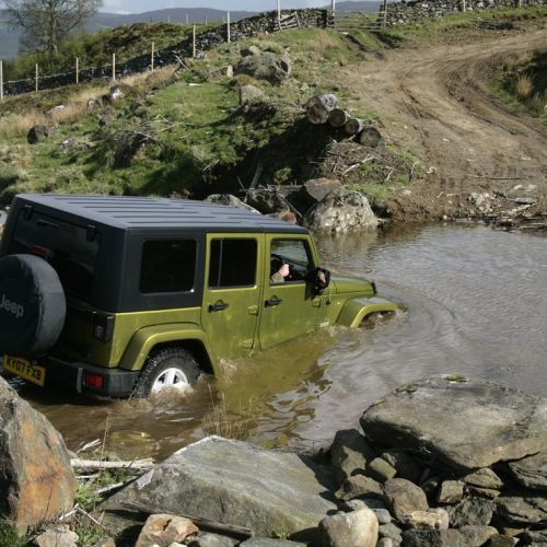 2008 Unlimited Jeep Wrangler UK Version Review (Photo 5 of 9)