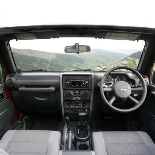 2008 Unlimited Jeep Wrangler UK Version Review (Photo 7 of 9)