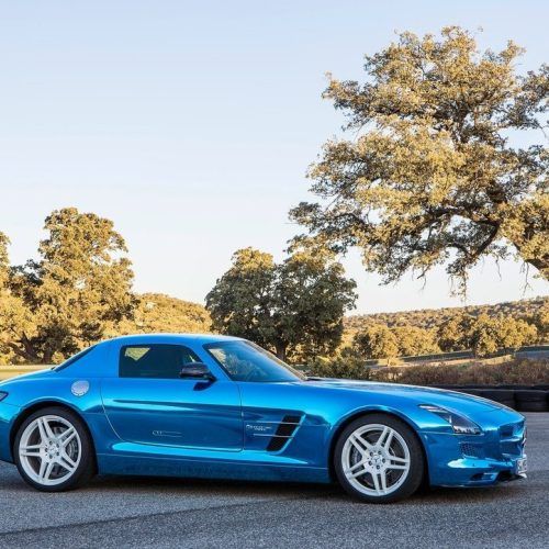 2014 Mercedes SLS AMG Coupe Electric Drive (Photo 6 of 8)
