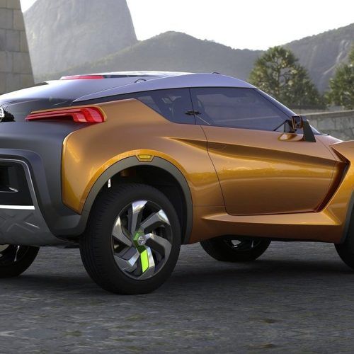2012 Nissan Extrem Concept Review (Photo 3 of 5)