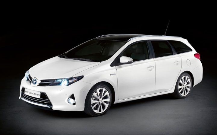 The 5 Best Collection of 2013 Toyota Auris Touring Sports at Paris